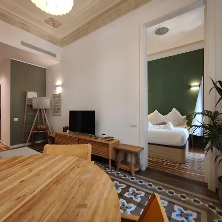 2br In Heart Of Borne *